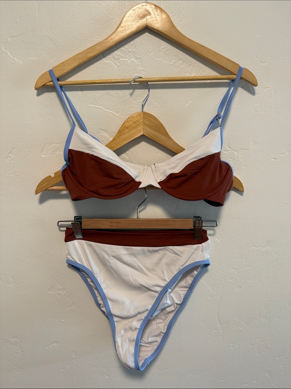 l*space Colorblock Bikini Bottoms in Rust, White & Light Blue